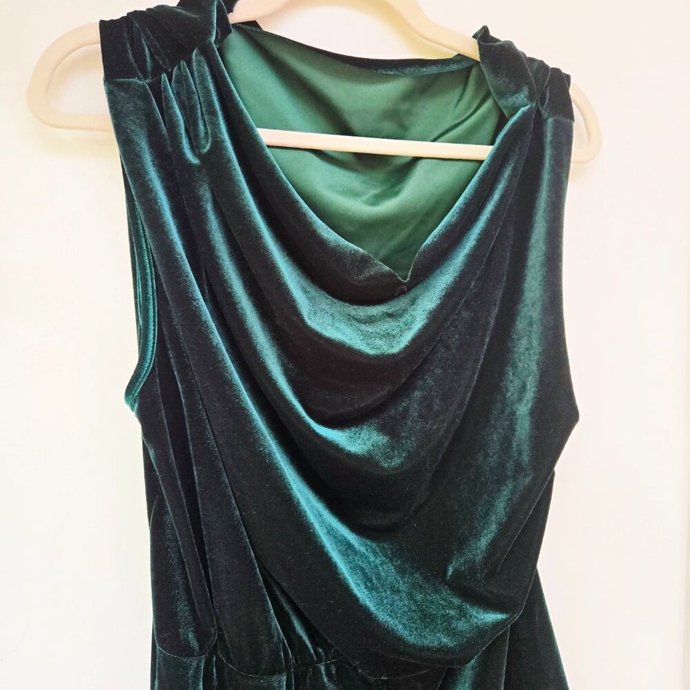 3 For 55 👍🫶 Vintage Green Velvet Asymmetrical Dress – Polyester, Sleeveless - Picture 4 of 9